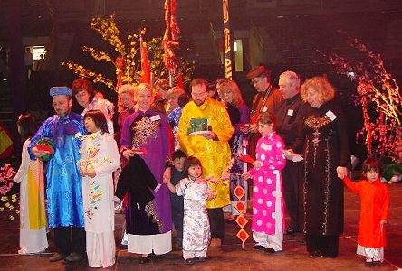 Families with Children from Vietnam participate in the Tet ceremony.